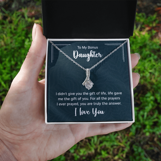 Alluring Beauty Necklace - Yellow & White Gold Valentine’s Edition - GLiMOT