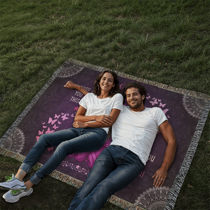 Decorative heirloom blanket featuring “Mom, we love you” sentiment - GLiMOT