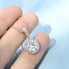 Sparkling CZ cushion-cut women’s necklace