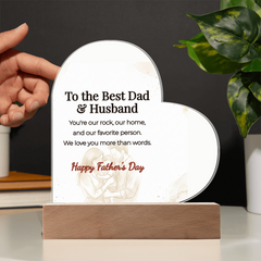 LED Heart Acrylic Plaque – To The Best Dad & Husband, Illuminated Display Decor, Meaningful Gift from Wife