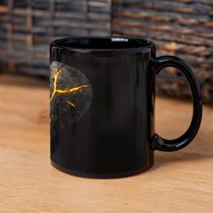 Kintsugi Heart Mug – Golden Cracks Black Gloss Ceramic Mug, Healing Gift for Strong Hearts and Survivors