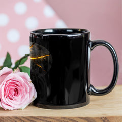 Kintsugi Heart Mug – Golden Cracks Black Gloss Ceramic Mug, Healing Gift for Strong Hearts and Survivors